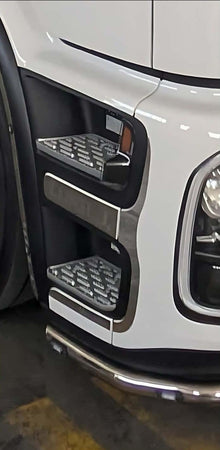 ACCIAIO SU GRADINI MERCEDES PRO CABIN