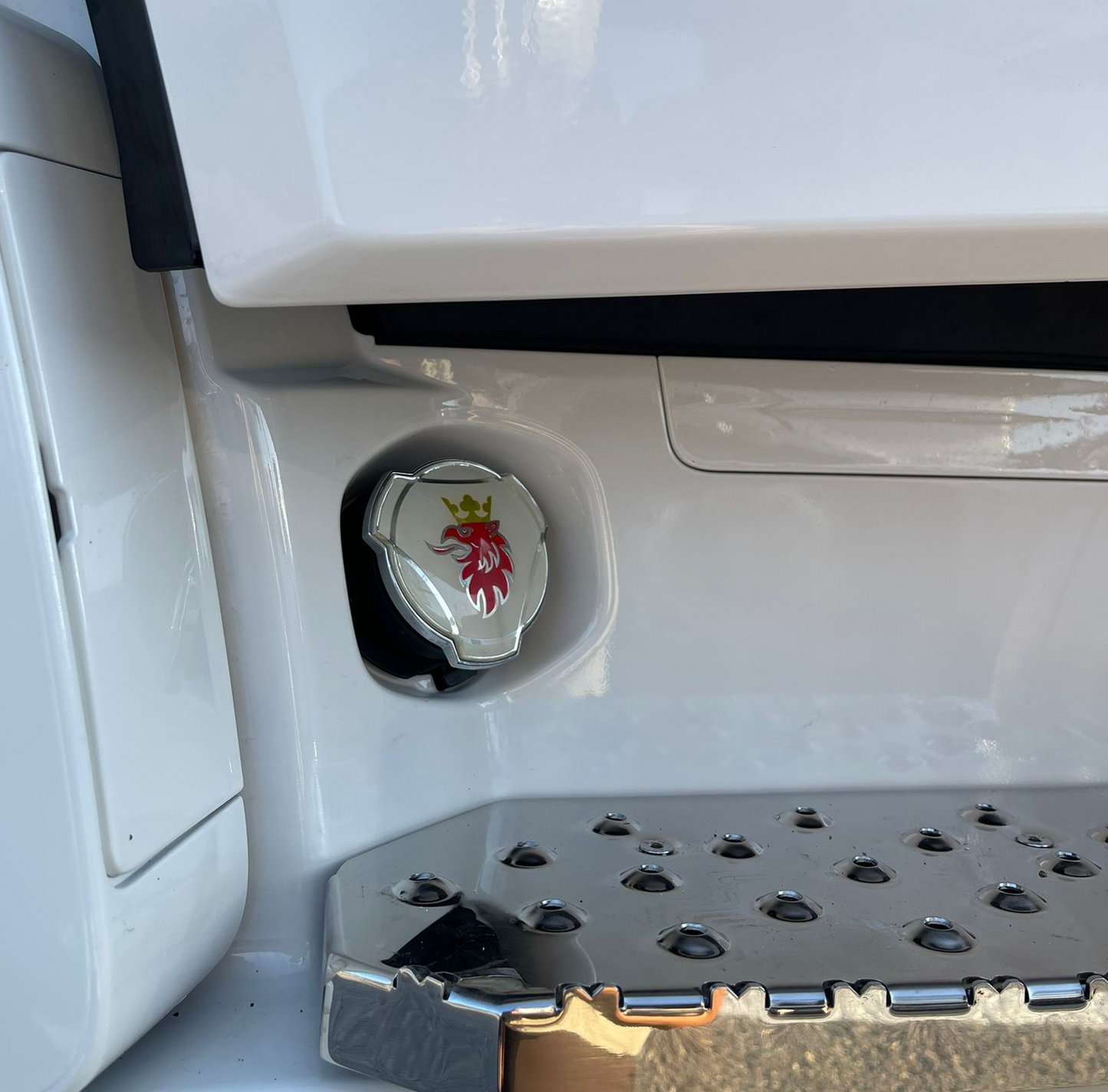 TAPPO IN ACCIAIO INOX SEBATOIO SCANIA R