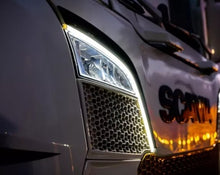 CIGLIA ILLUMINATA ADATTATA A SCANIA S STREAMLINE