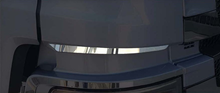 COPPIA CIGLIA DEVIATORE SOPRA FARO ANTERIORE SCANIA S