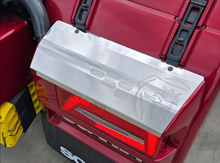 COPPIA RIVESTIMENTO  SUP. PORTASTOP SCANIA CON SCRITTA
