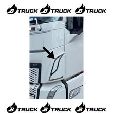 COPPIA RIVESTIM. INOX SU DEVIATORI ARIA VOLVO FH2013