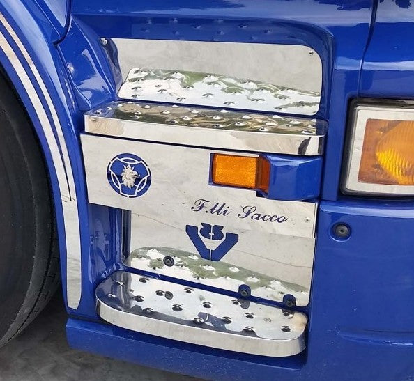 KIT RIVESTIMENTO GRADINI SCANIA R PZ.4