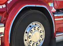 COPPIA RIVESTIM. SU PARAF. ANTERIORE SCANIA