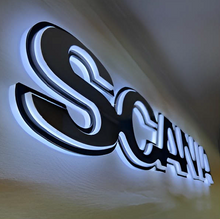 SCRITTA SCANIA ILLUMINATA 3D PIÙ APPLICAZIONE ACCIAIO