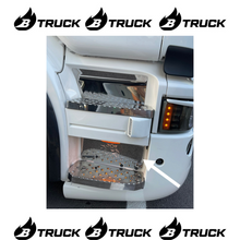 COPPIA RIVESTIM. PEDANA SALITA SCANIA GRIFFIN