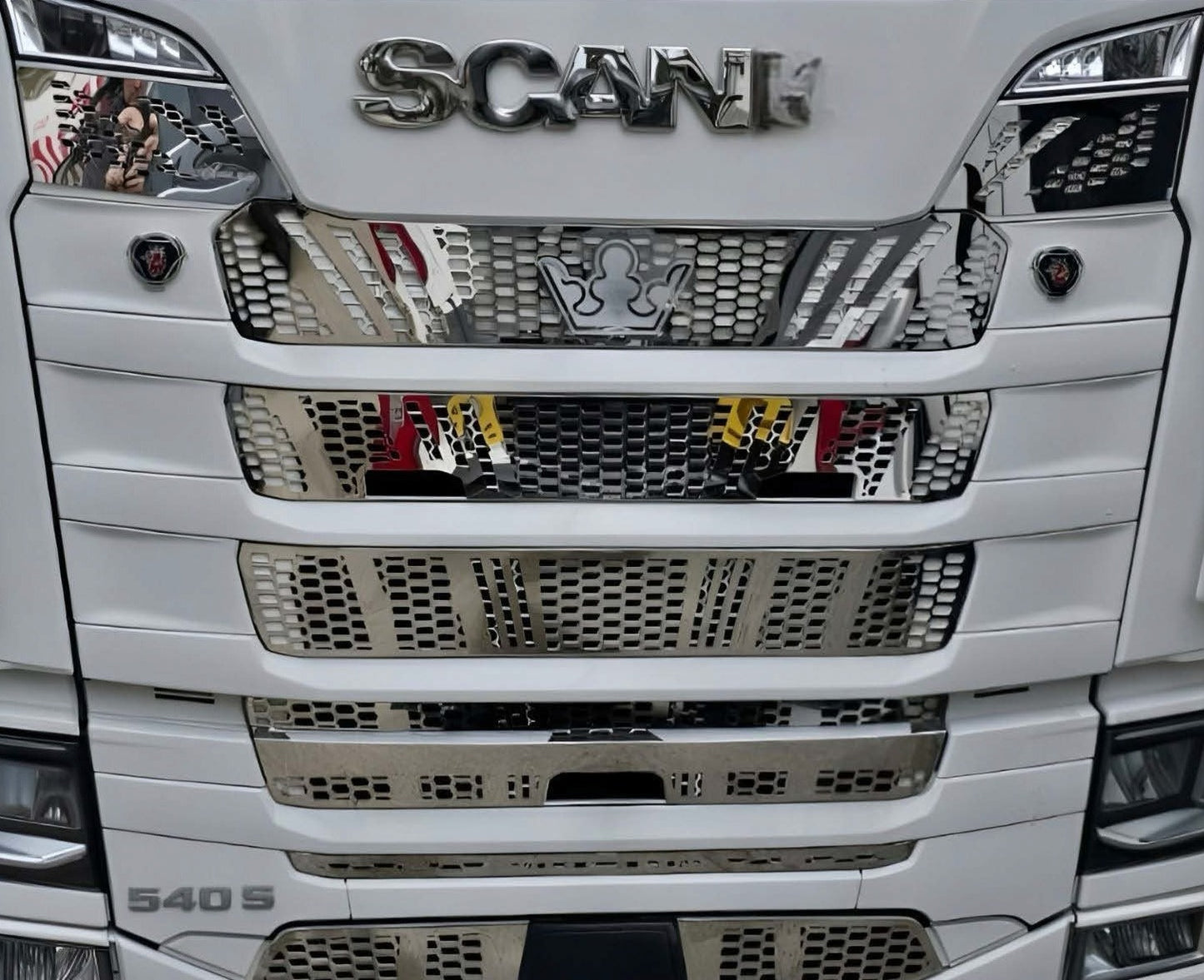 Mascherina Con Coroncina | Scania S